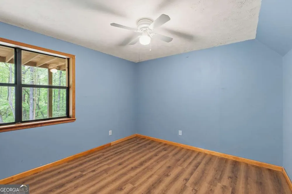 40 Caledonia DR Blairsville, GA 30512