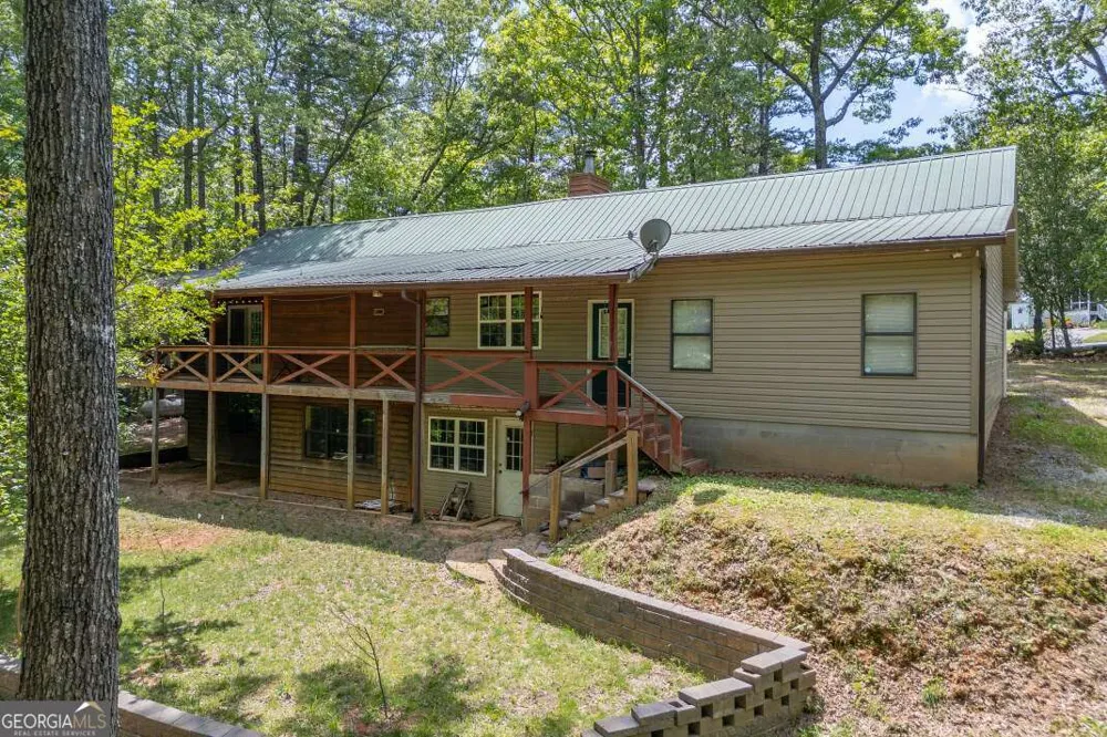 40 Caledonia DR Blairsville, GA 30512