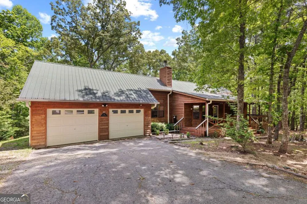 40 Caledonia DR Blairsville, GA 30512