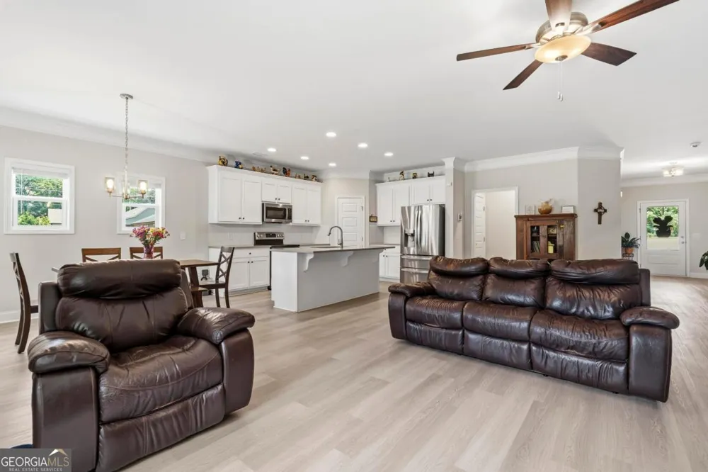 145 Pearl Moon DR Eatonton, GA 31024