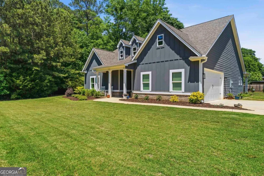 145 Pearl Moon DR Eatonton, GA 31024