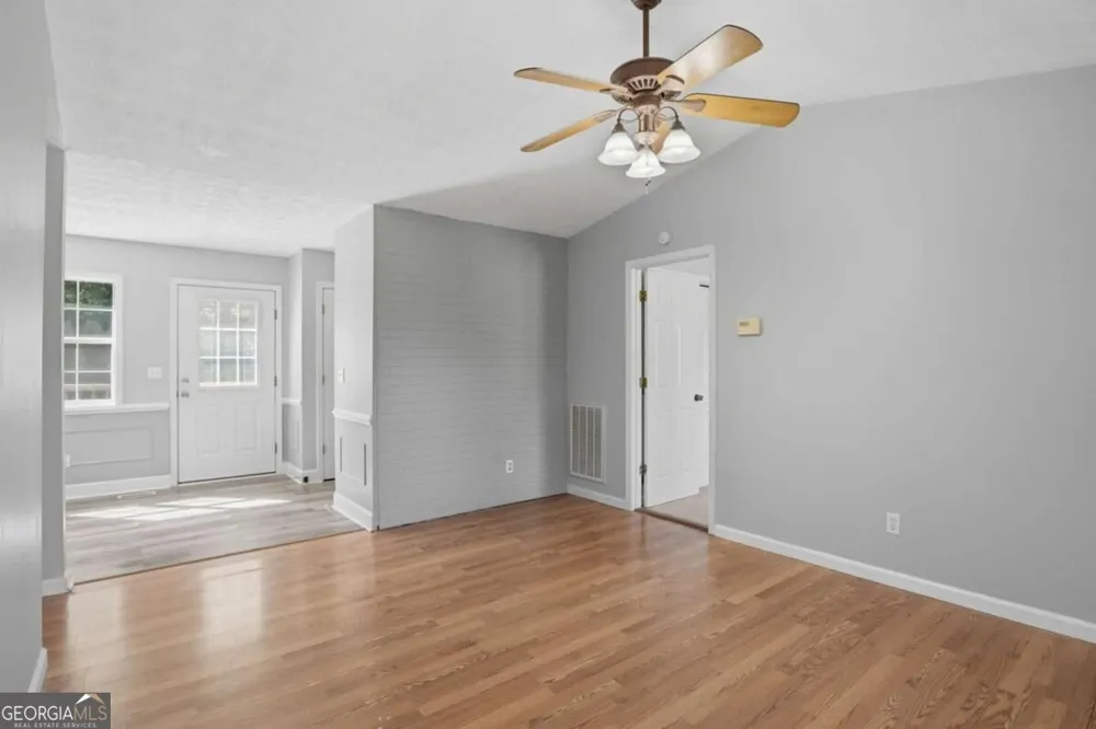 54 Cross Sabre DR Dawsonville, GA 30534