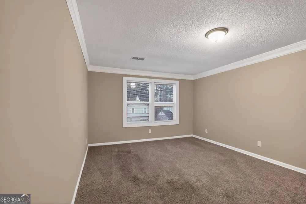 6300 Creekford LN Lithonia, GA 30058