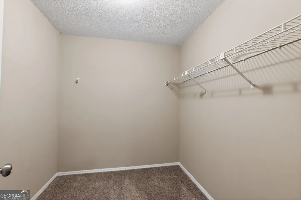 6300 Creekford LN Lithonia, GA 30058