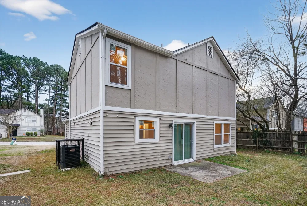 6300 Creekford LN Lithonia, GA 30058