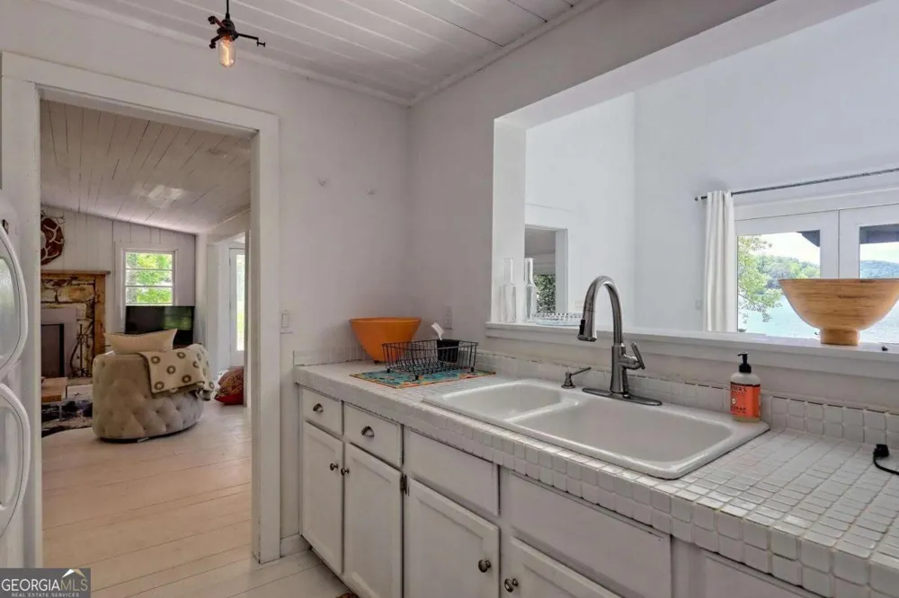 89 Arkansas LN Tiger, GA 30576