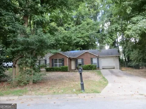 2033 Pine Cone DR