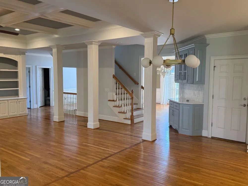 2120 Falling Water CT Cumming, GA 30041