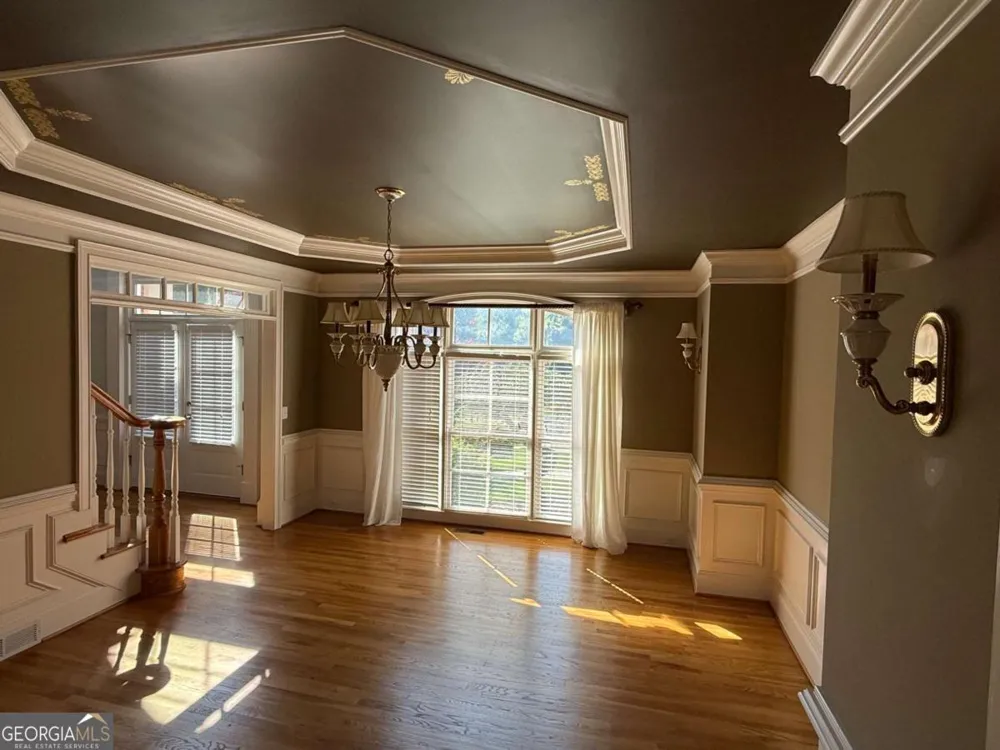 2120 Falling Water CT Cumming, GA 30041