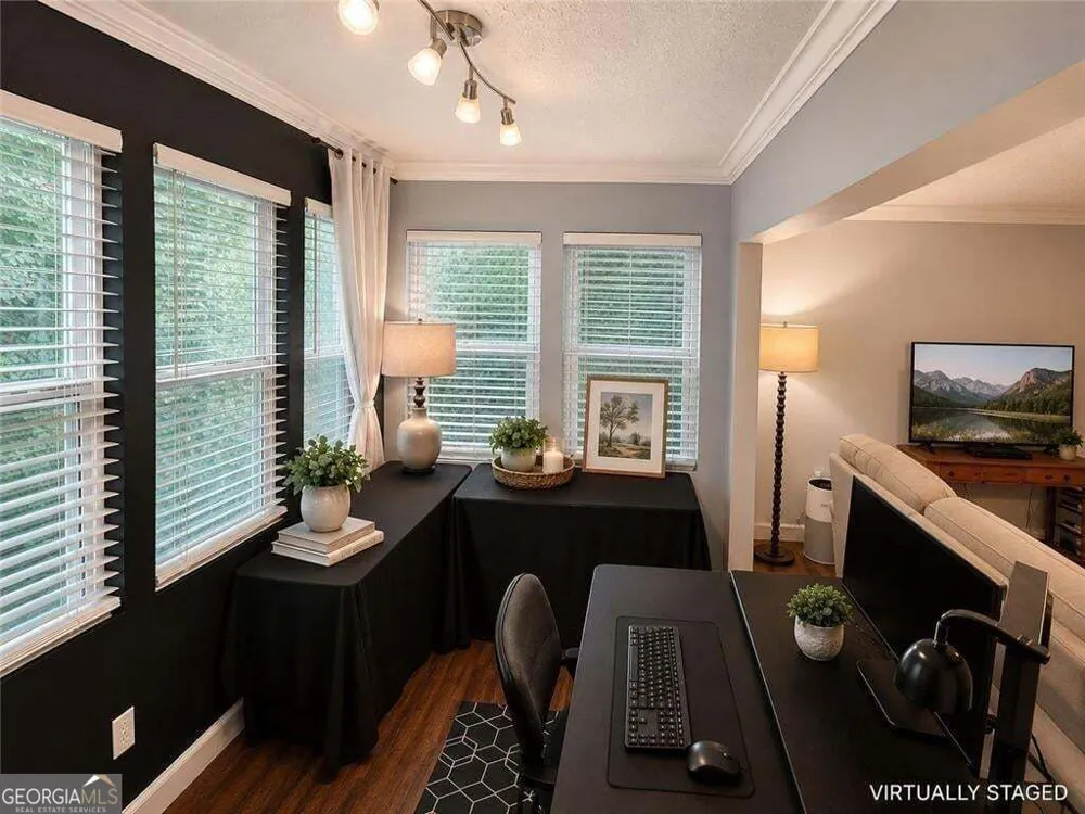 5149 Roswell RD Atlanta, GA 30342