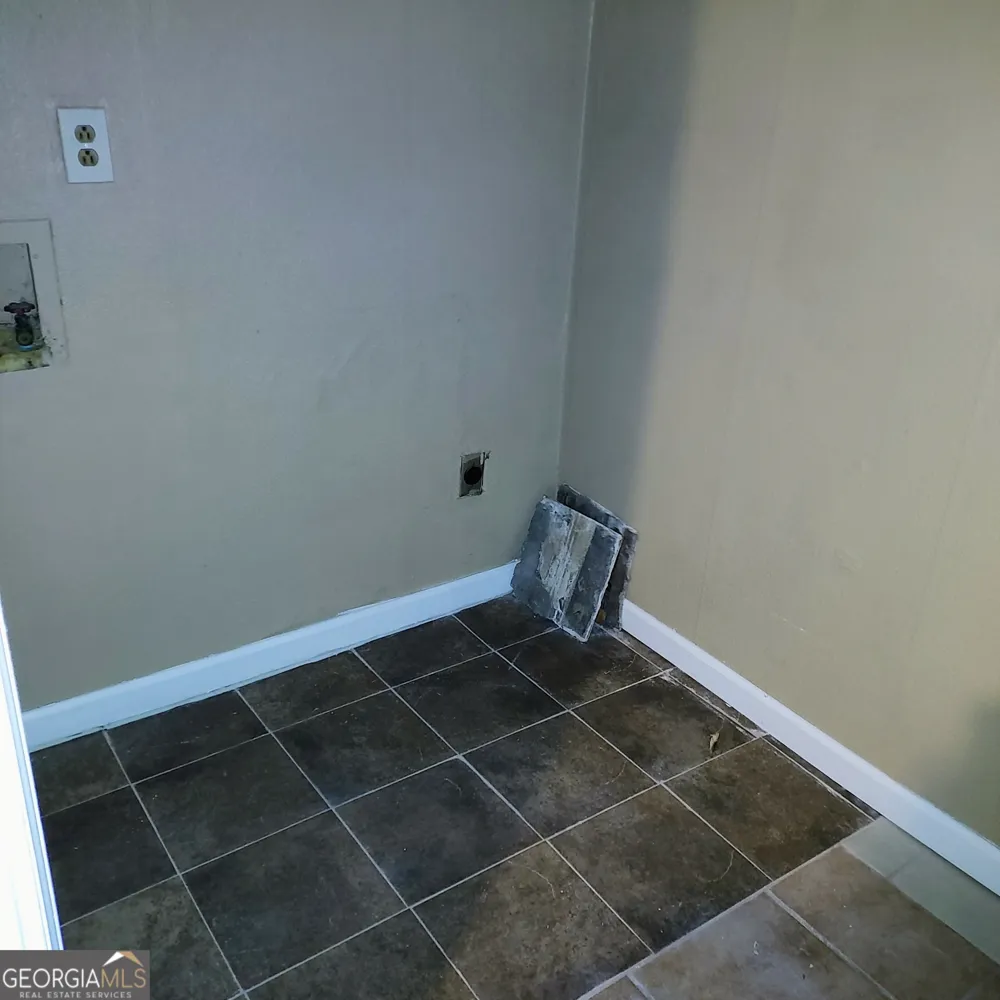 1217 Dove CT Morrow, GA 30260