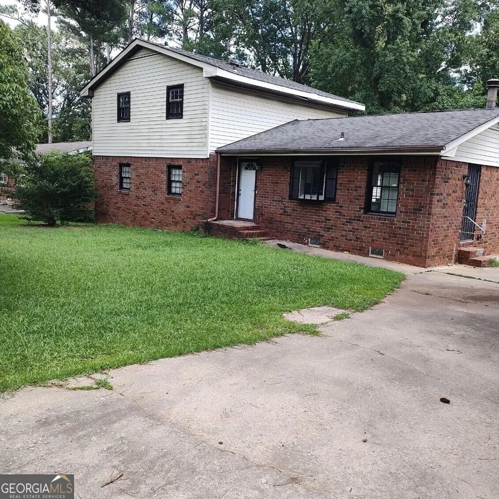 1217 Dove CT Morrow, GA 30260