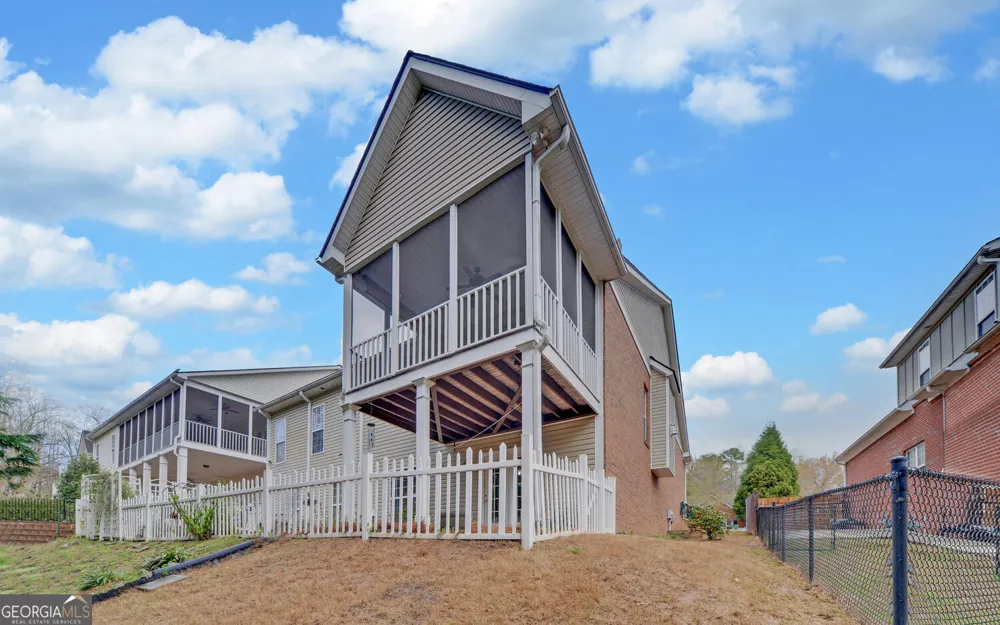 926 Brenau Point DR Gainesville, GA 30501