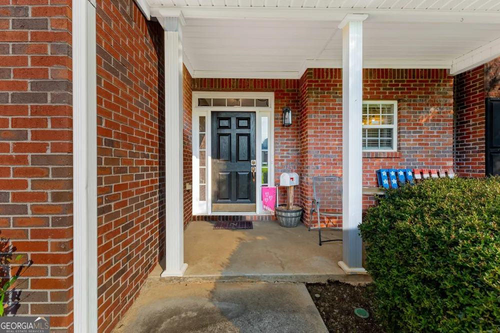 300 Pilgrim WAY Fayetteville, GA 30214