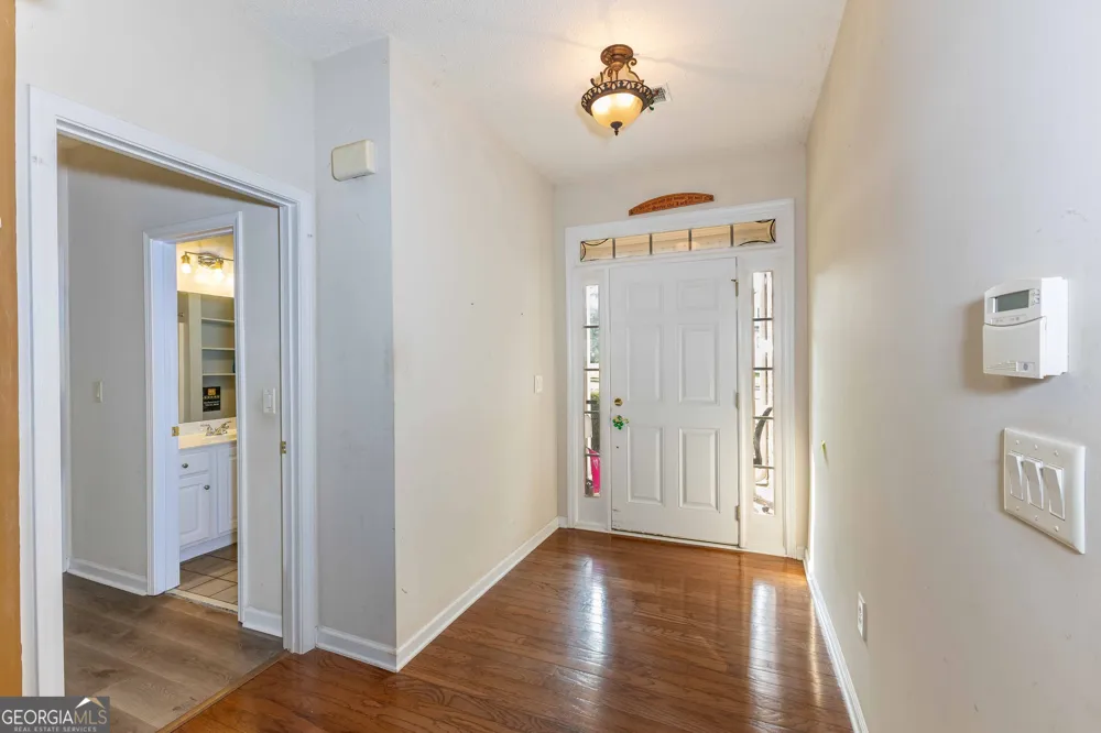 300 Pilgrim WAY Fayetteville, GA 30214