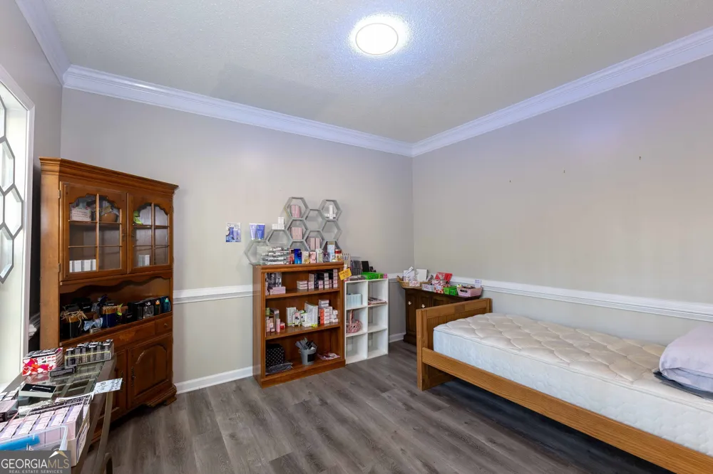 300 Pilgrim WAY Fayetteville, GA 30214