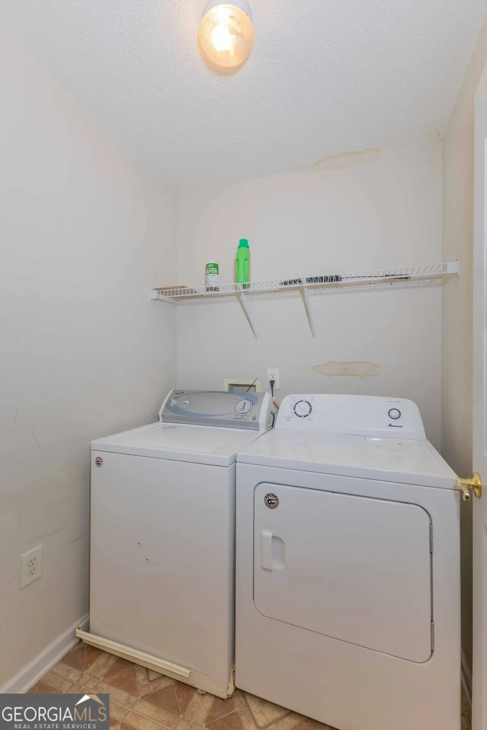 300 Pilgrim WAY Fayetteville, GA 30214