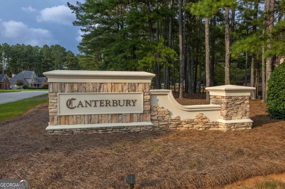 300 Pilgrim WAY Fayetteville, GA 30214