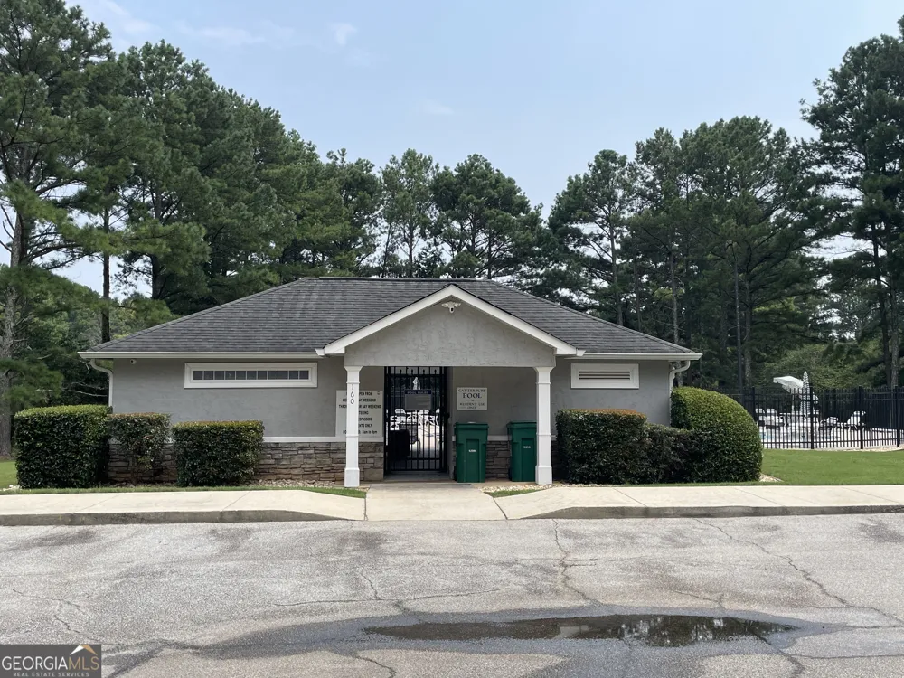 300 Pilgrim WAY Fayetteville, GA 30214