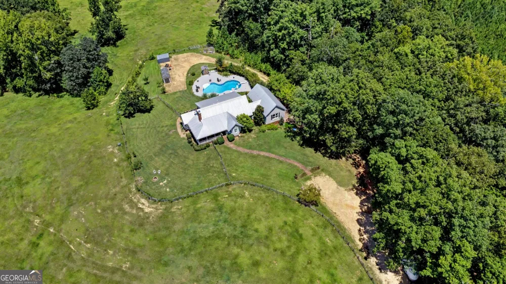 160 Tanya RD Milledgeville, GA 31061