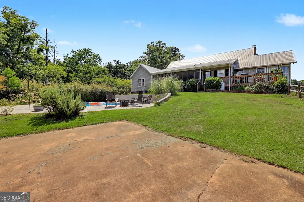 160 Tanya RD Milledgeville, GA 31061