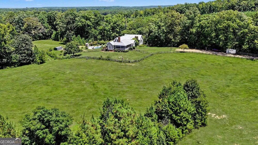 160 Tanya RD Milledgeville, GA 31061