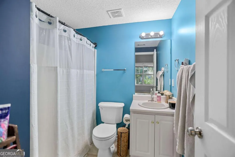 35 Hidden Brook TRL Newnan, GA 30265