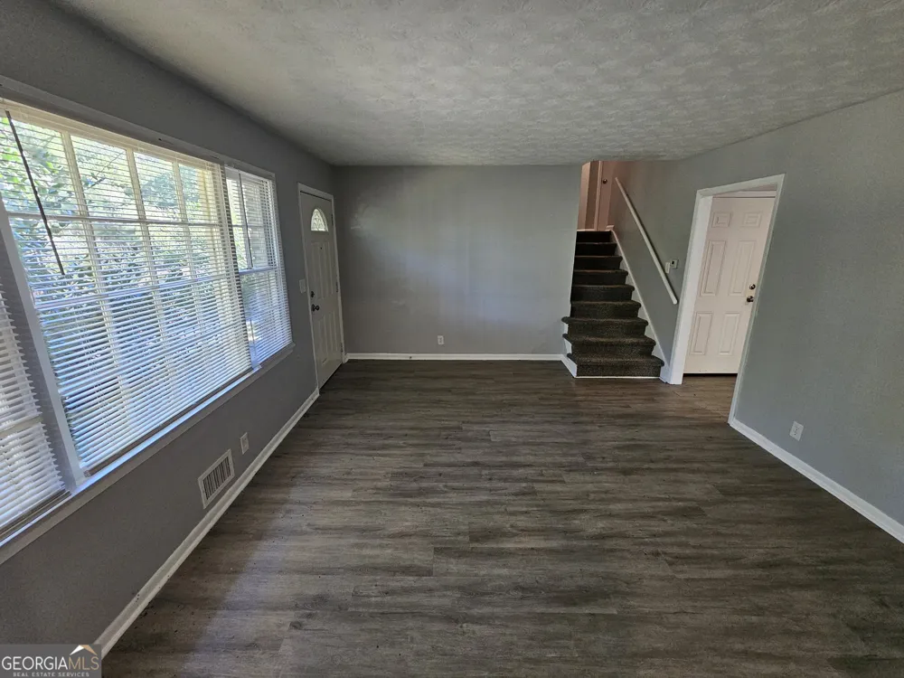 2858 Davidson DR Lithonia, GA 30058