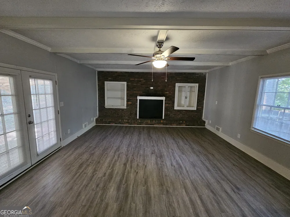2858 Davidson DR Lithonia, GA 30058