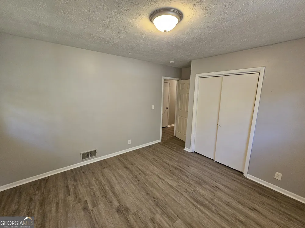 2858 Davidson DR Lithonia, GA 30058