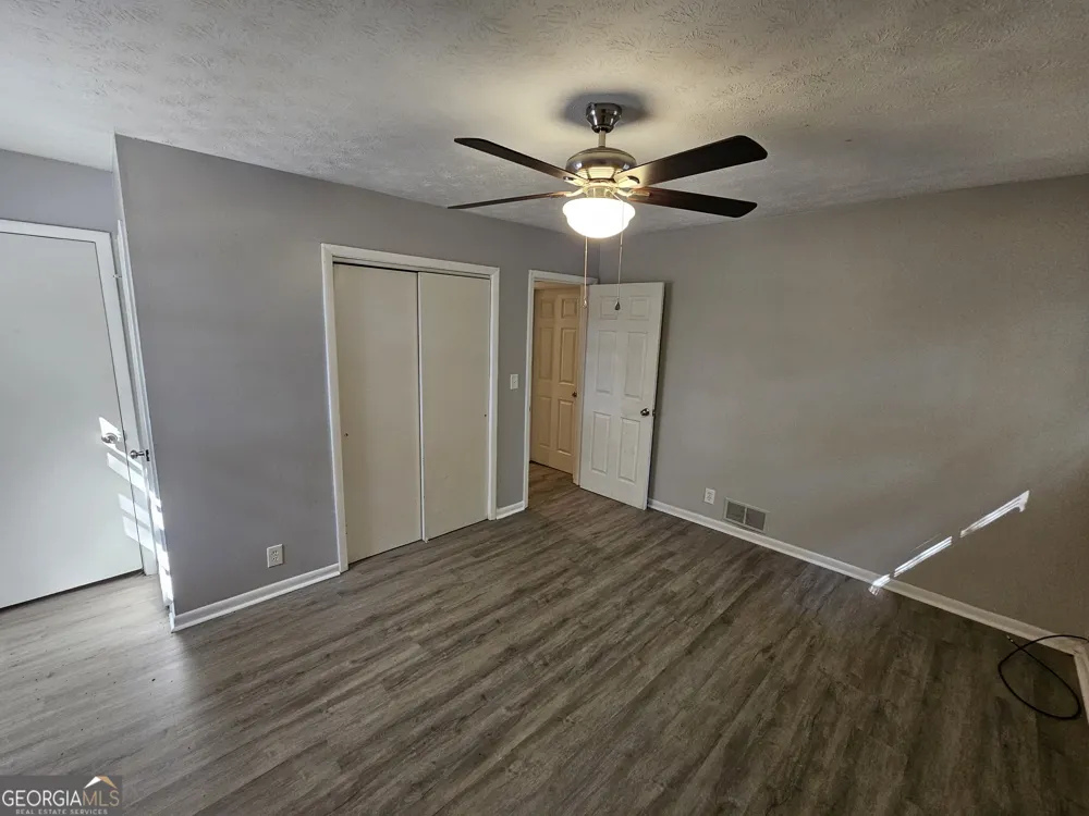 2858 Davidson DR Lithonia, GA 30058