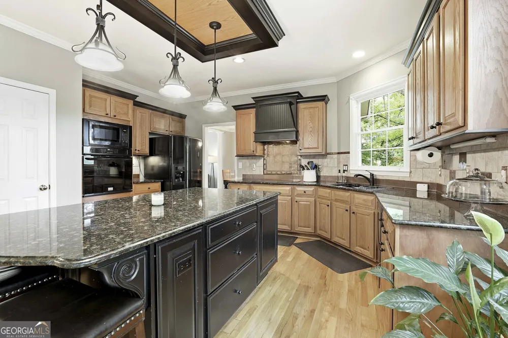 265 Hidden Lake DR Fayetteville, GA 30215