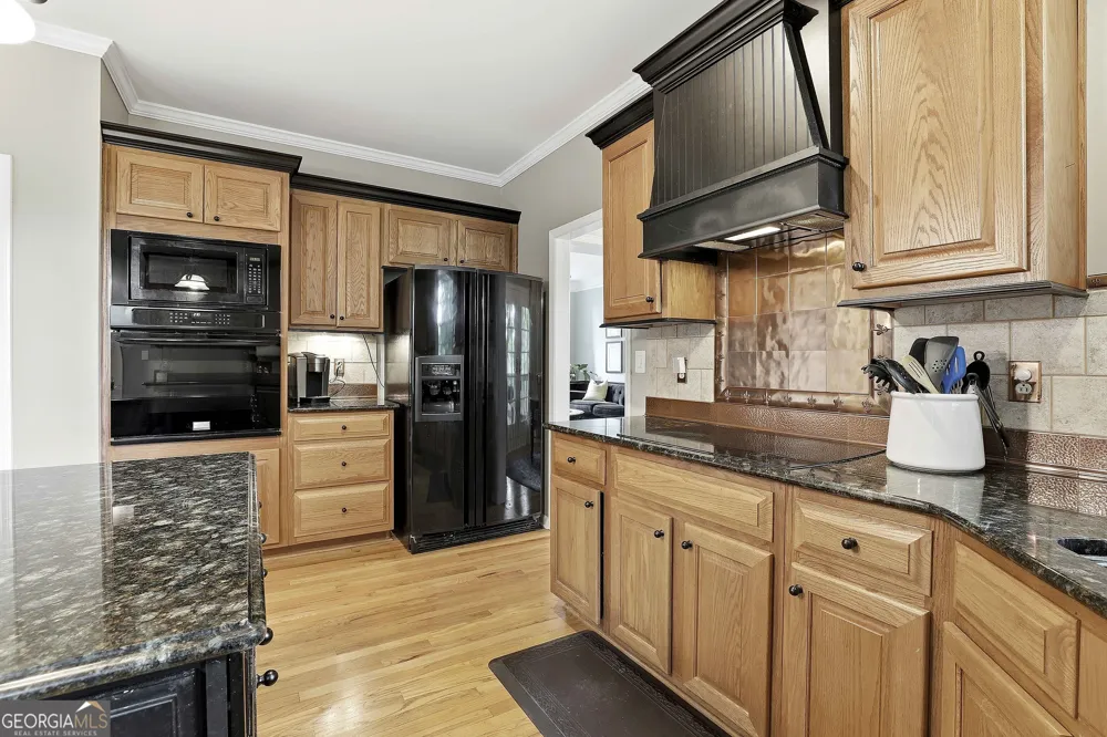 265 Hidden Lake DR Fayetteville, GA 30215