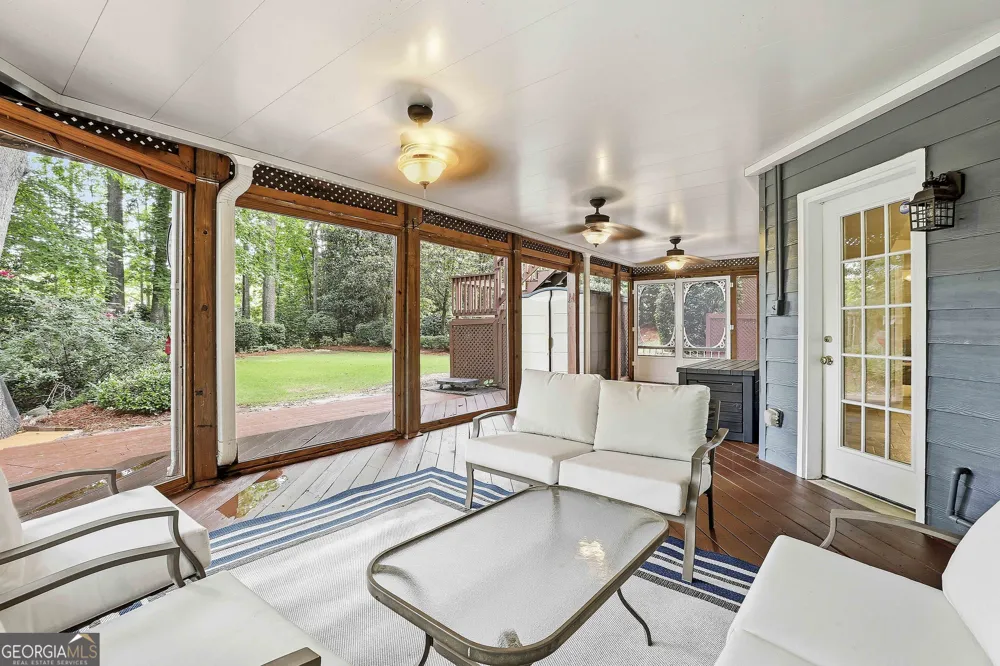 265 Hidden Lake DR Fayetteville, GA 30215