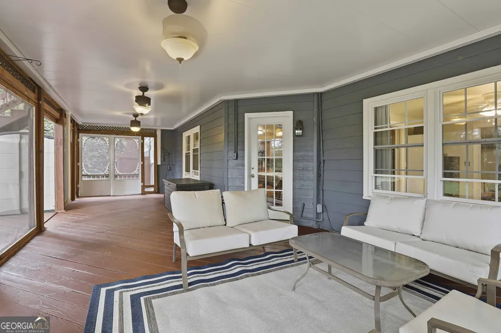 265 Hidden Lake DR Fayetteville, GA 30215