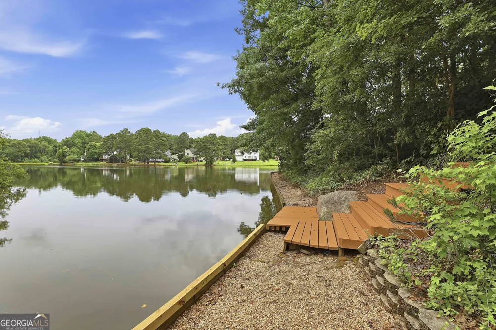 265 Hidden Lake DR Fayetteville, GA 30215