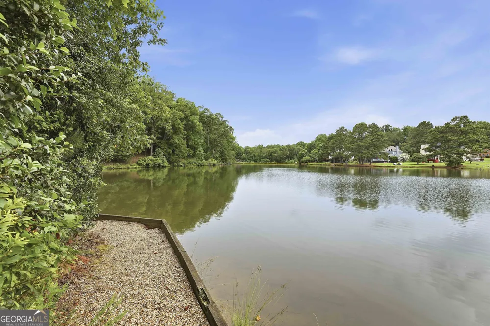 265 Hidden Lake DR Fayetteville, GA 30215