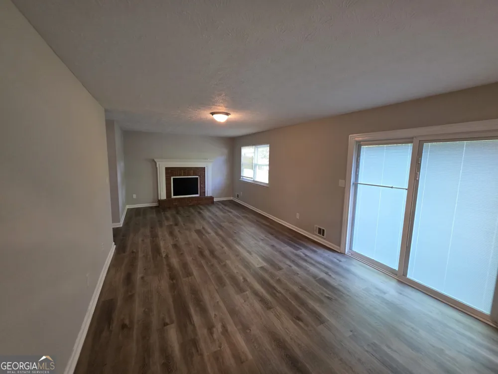 3000 Sebring CT Decatur, GA 30034