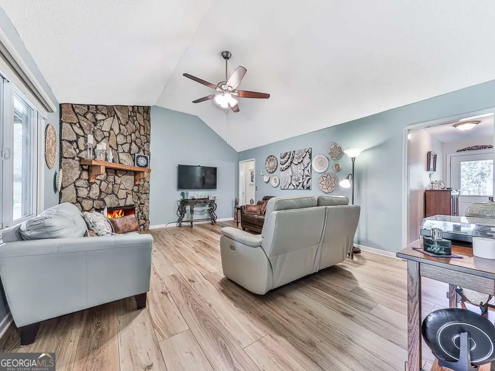10 Southwood DR NW Adairsville, GA 30103