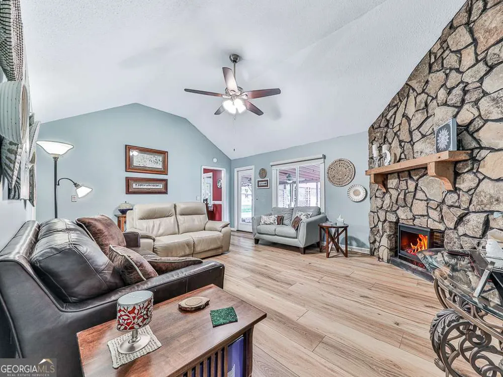 10 Southwood DR NW Adairsville, GA 30103