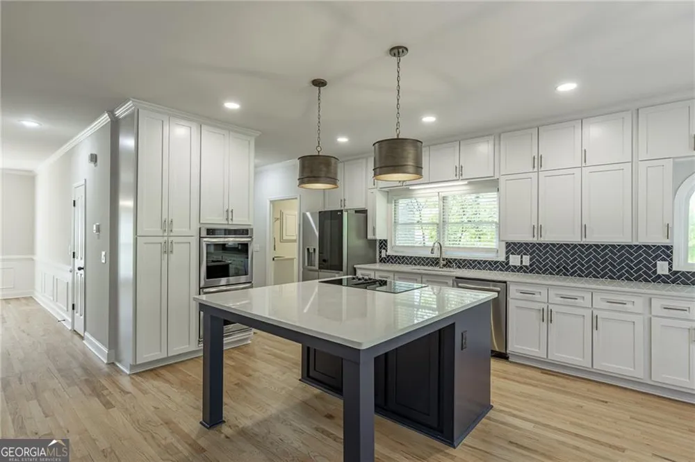 3209 Thompson Mill RD Buford, GA 30519