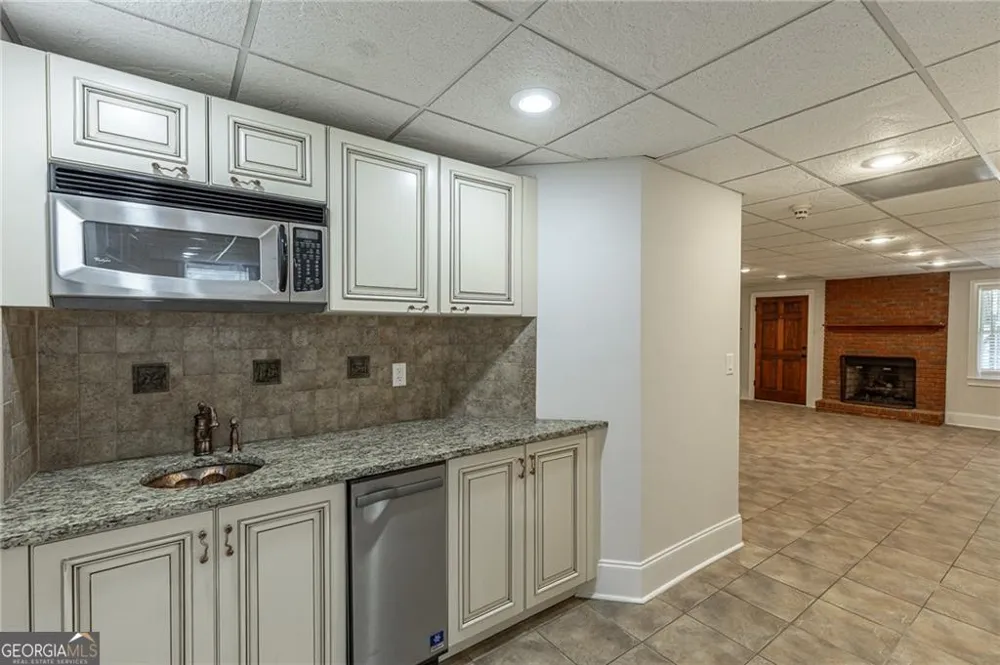3209 Thompson Mill RD Buford, GA 30519