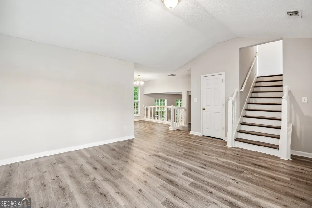 5849 Amerson LN Ellenwood, GA 30294