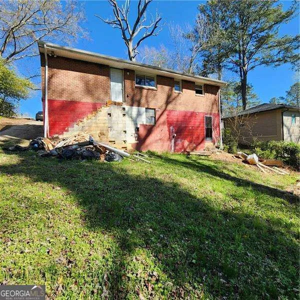 2125 Glendale DR Decatur, GA 30032