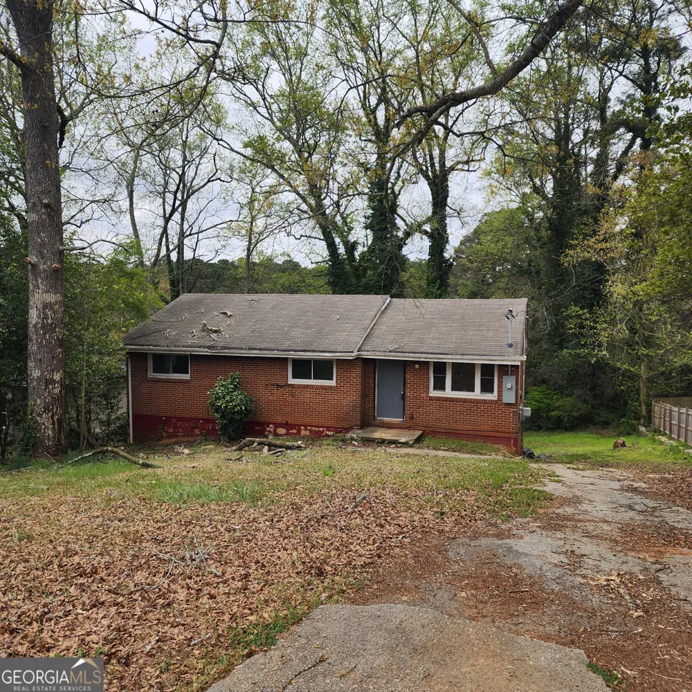 2125 Glendale DR Decatur, GA 30032