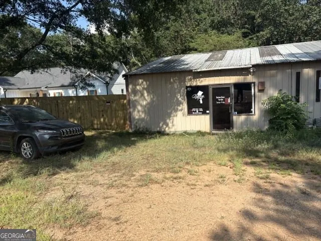 12 SIXTH ST Griffin, GA 30224