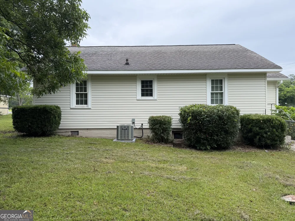 1021 Snow Hill ST Cadwell, GA 31009