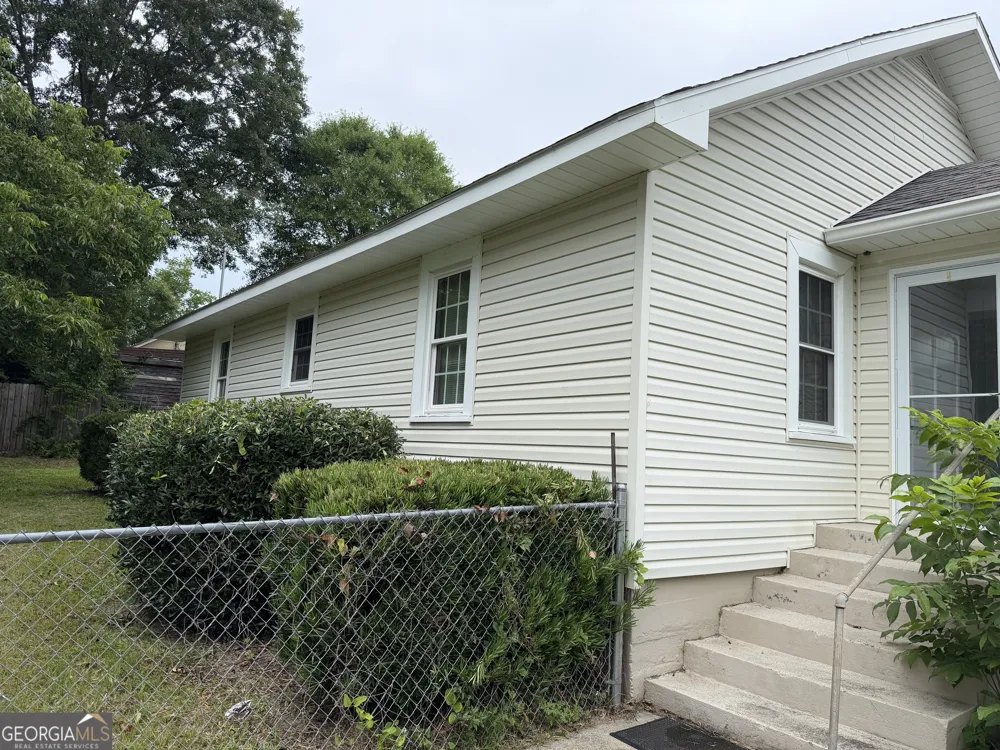 1021 Snow Hill ST Cadwell, GA 31009