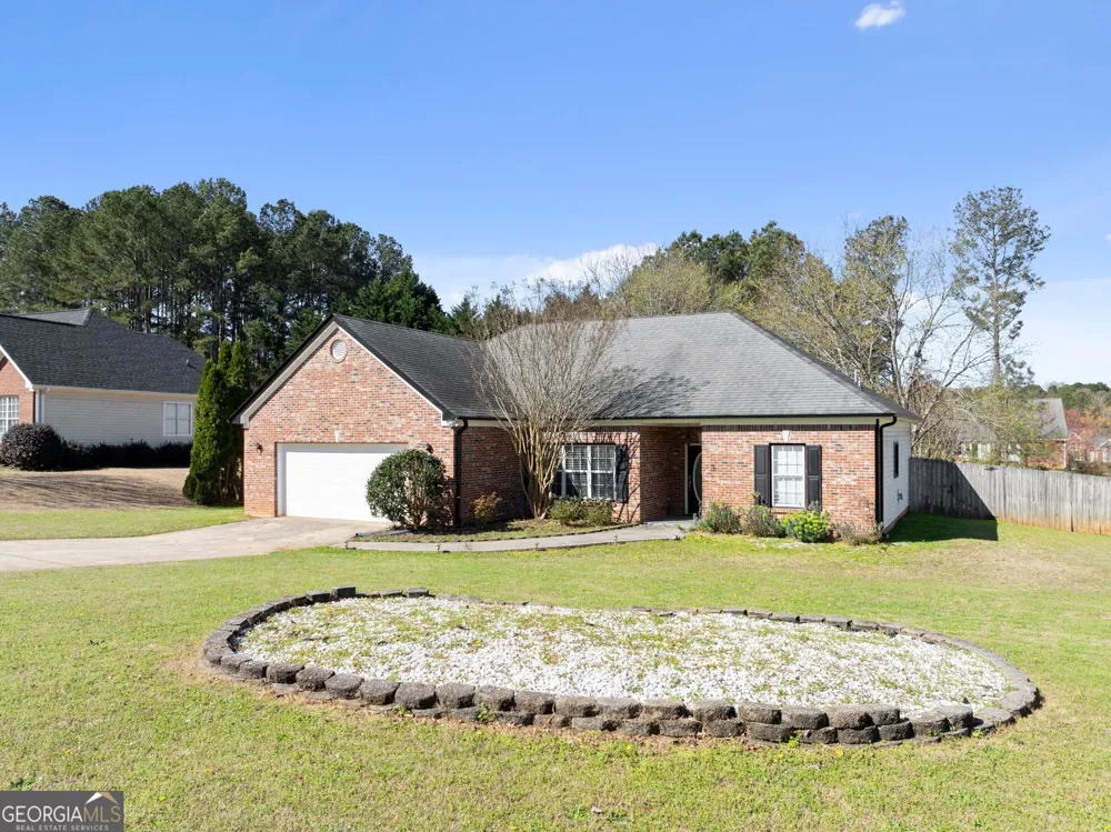 716 Michael DR Winder, GA 30680