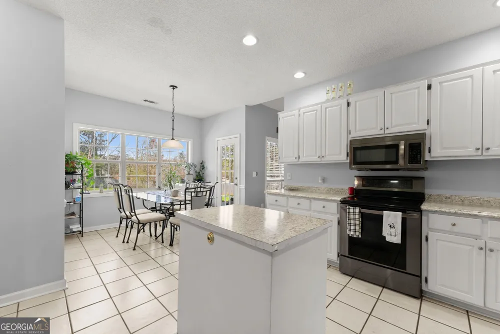 716 Michael DR Winder, GA 30680